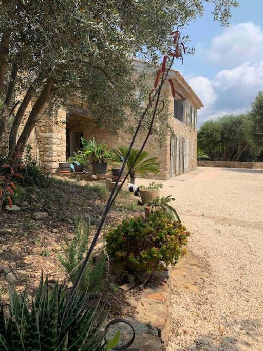 Maison Pipette Pipette Maison Le Castellet  Exterior photo